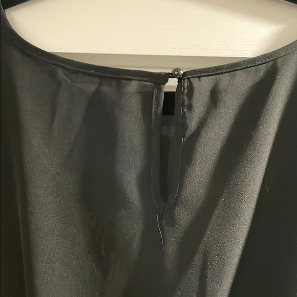 BloomChic Black and Gold Long Sleeve Dress - Picture 4 of 5